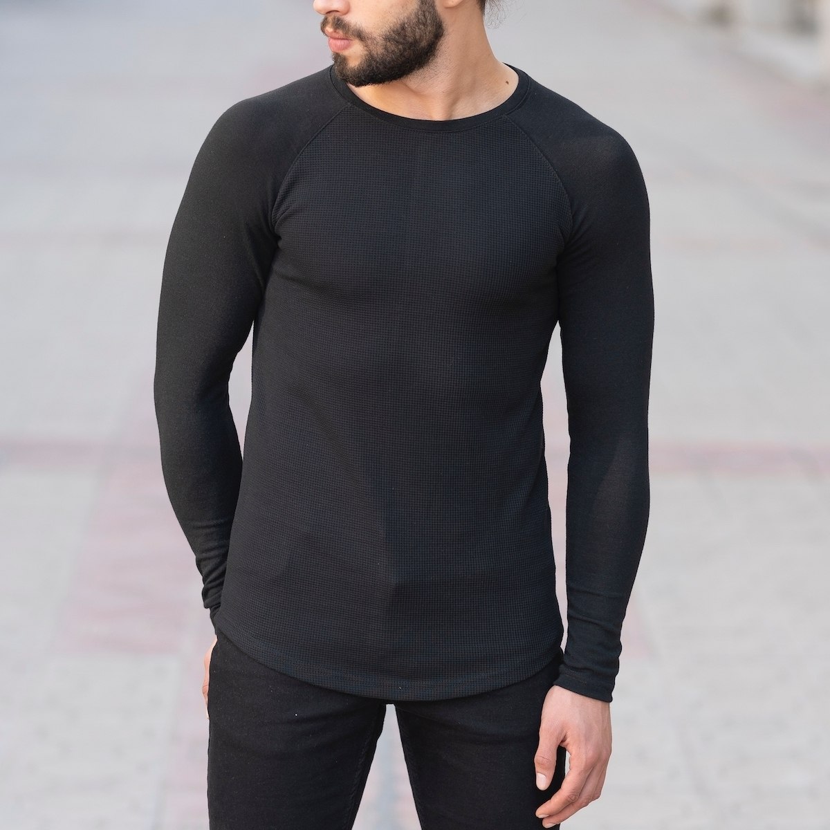 Herren Slim-Fit Sweatshirt in schwarz - 2