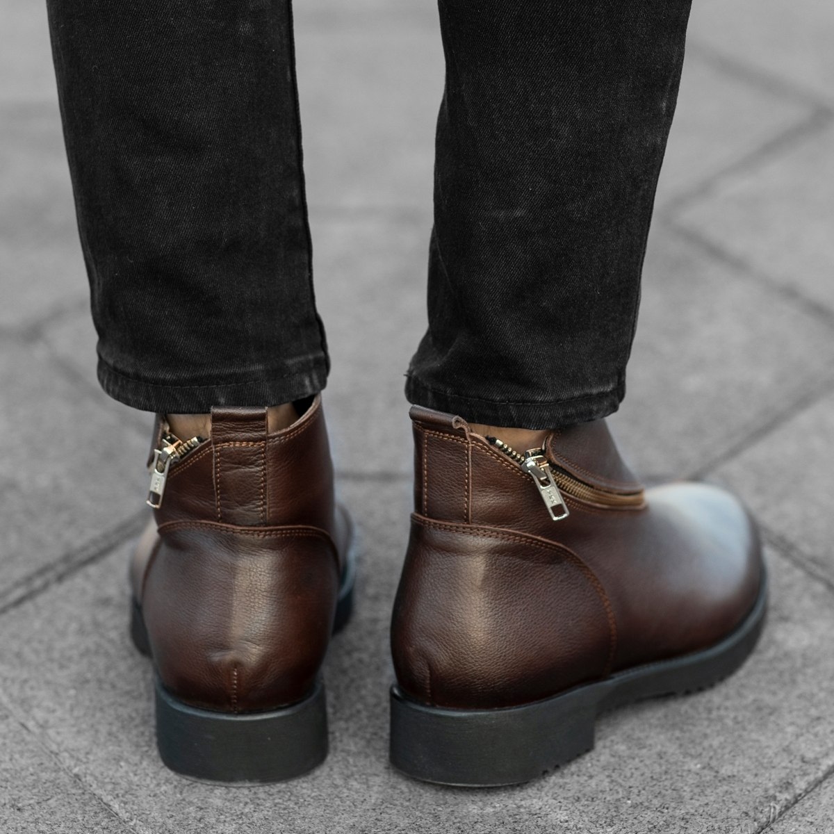 Cross-Zip Leather Chelsea Boots in Brown | Martin Valen