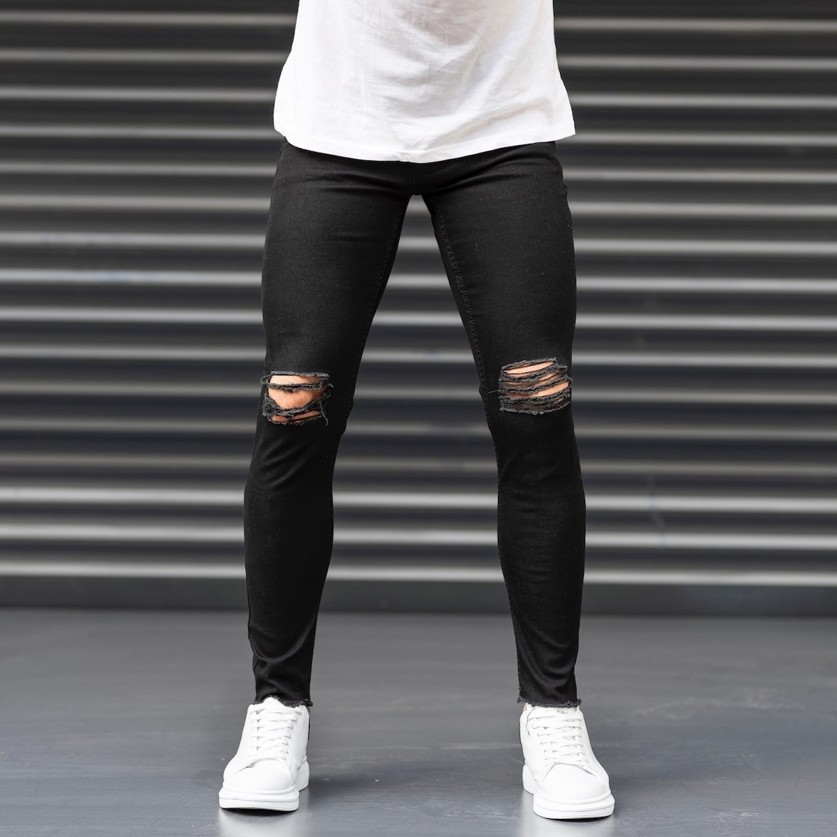 Distorted Leg Jeans in Black - 1