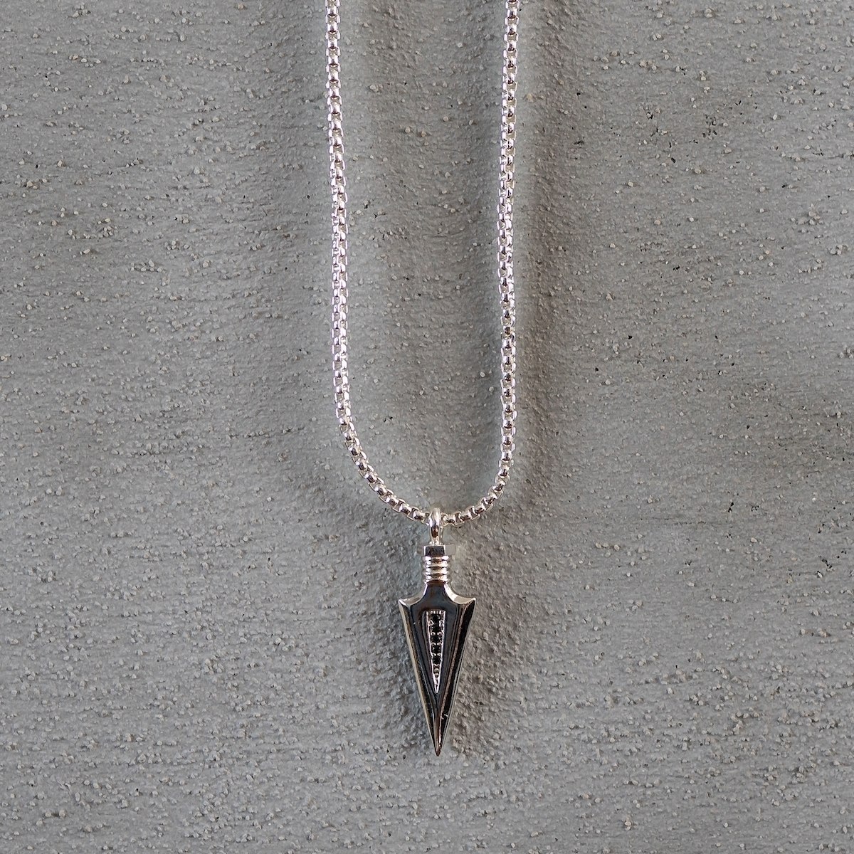 Men's Arrow Necklace Silver