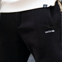 Men's Oversized Front Pintuck Jogger in Black (8)