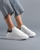 Women's Crowned Chunky Sneakers Shoes White-Black (7)