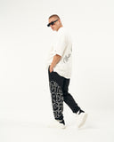 Oversized Black Jogger with Print (6)