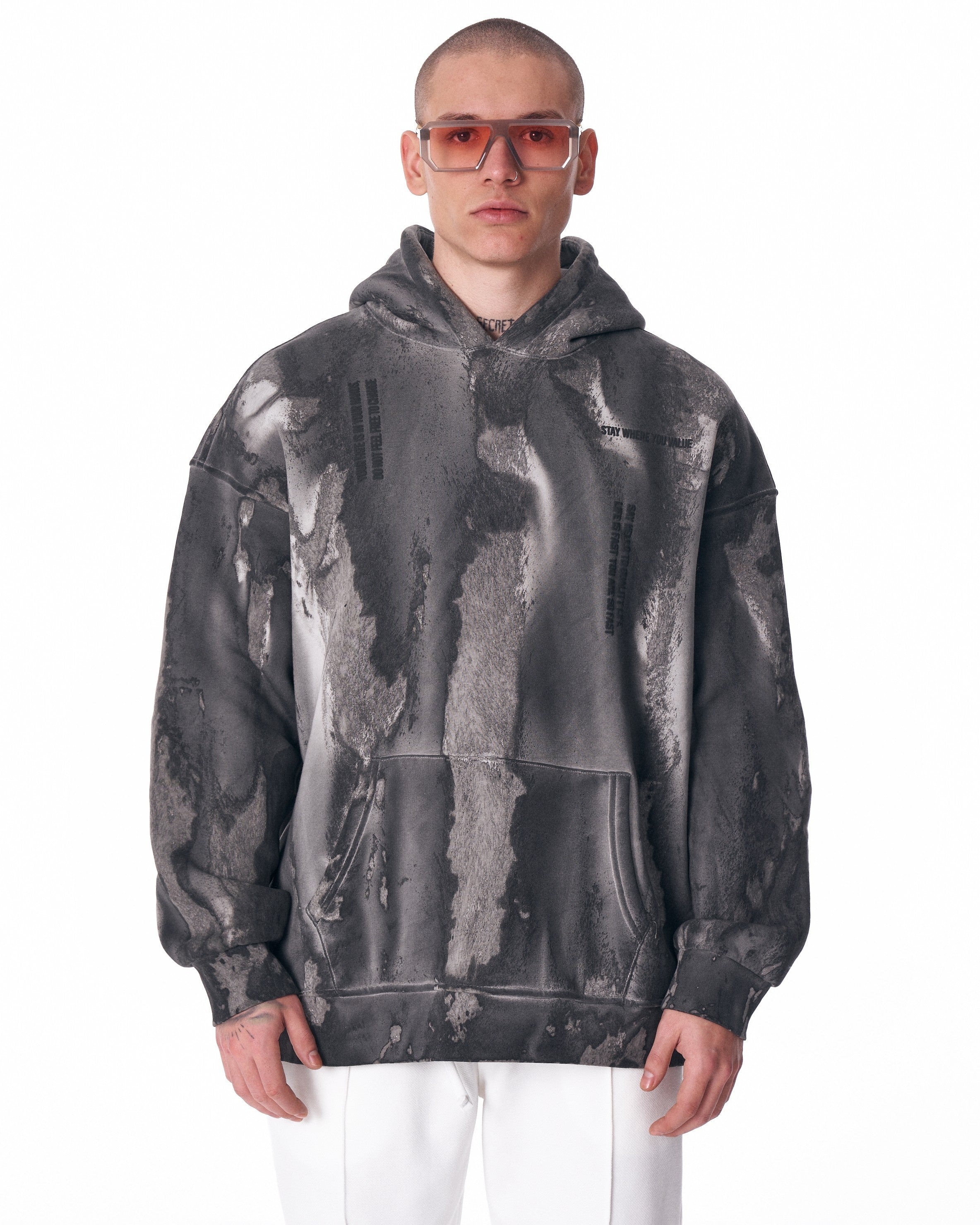Charbon シャルボン　WOOL SPLASH DYE HOODIE L Dark Camo Hoodie Street Style | Martin Valen