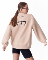 '777' Oversized Designer Sweatshirt voor Dames in Beige