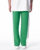 Street Style Green Sweatpants With White Stripes (8)