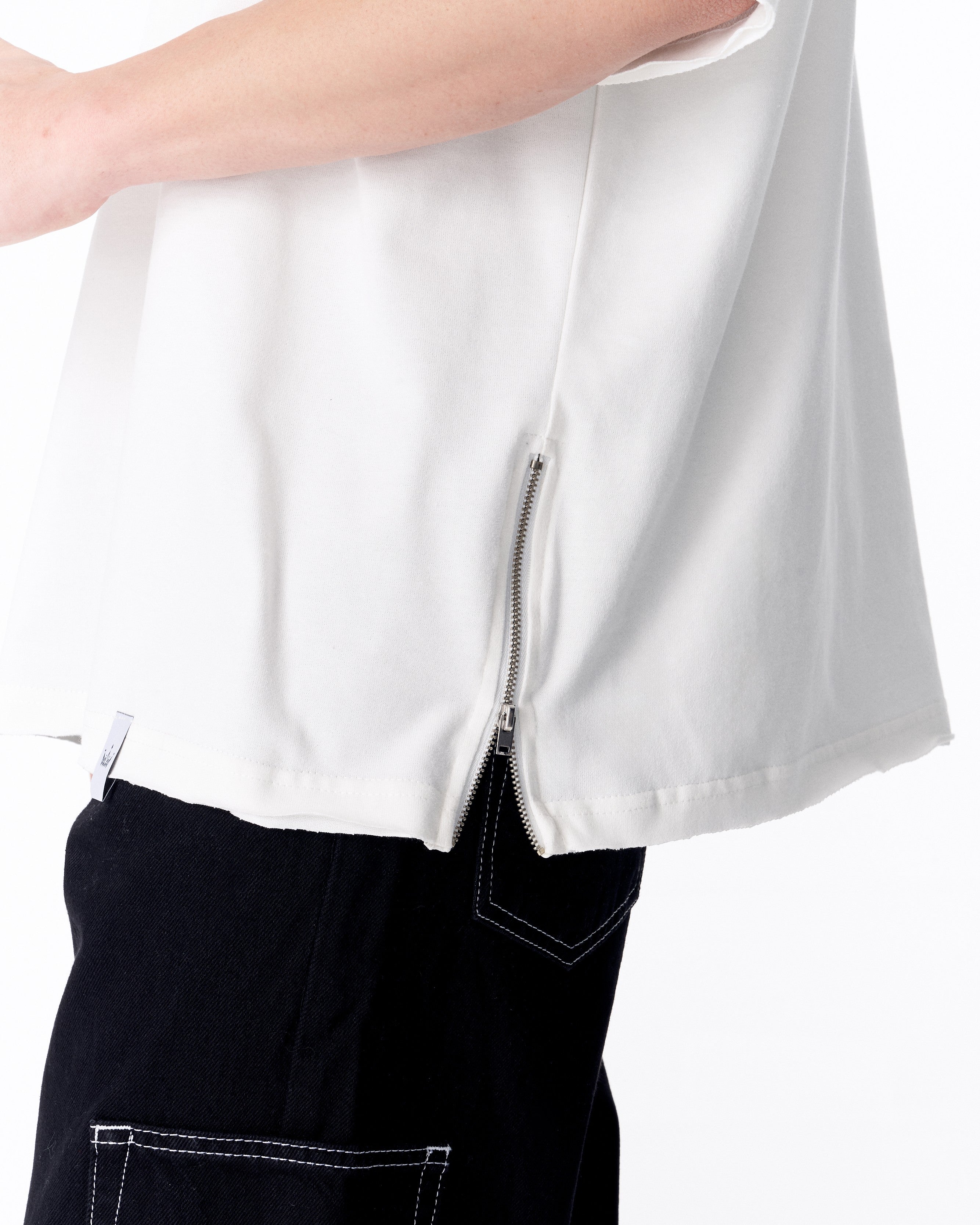 Zipper Angle Oversized White T-Shirt - Martin Valen