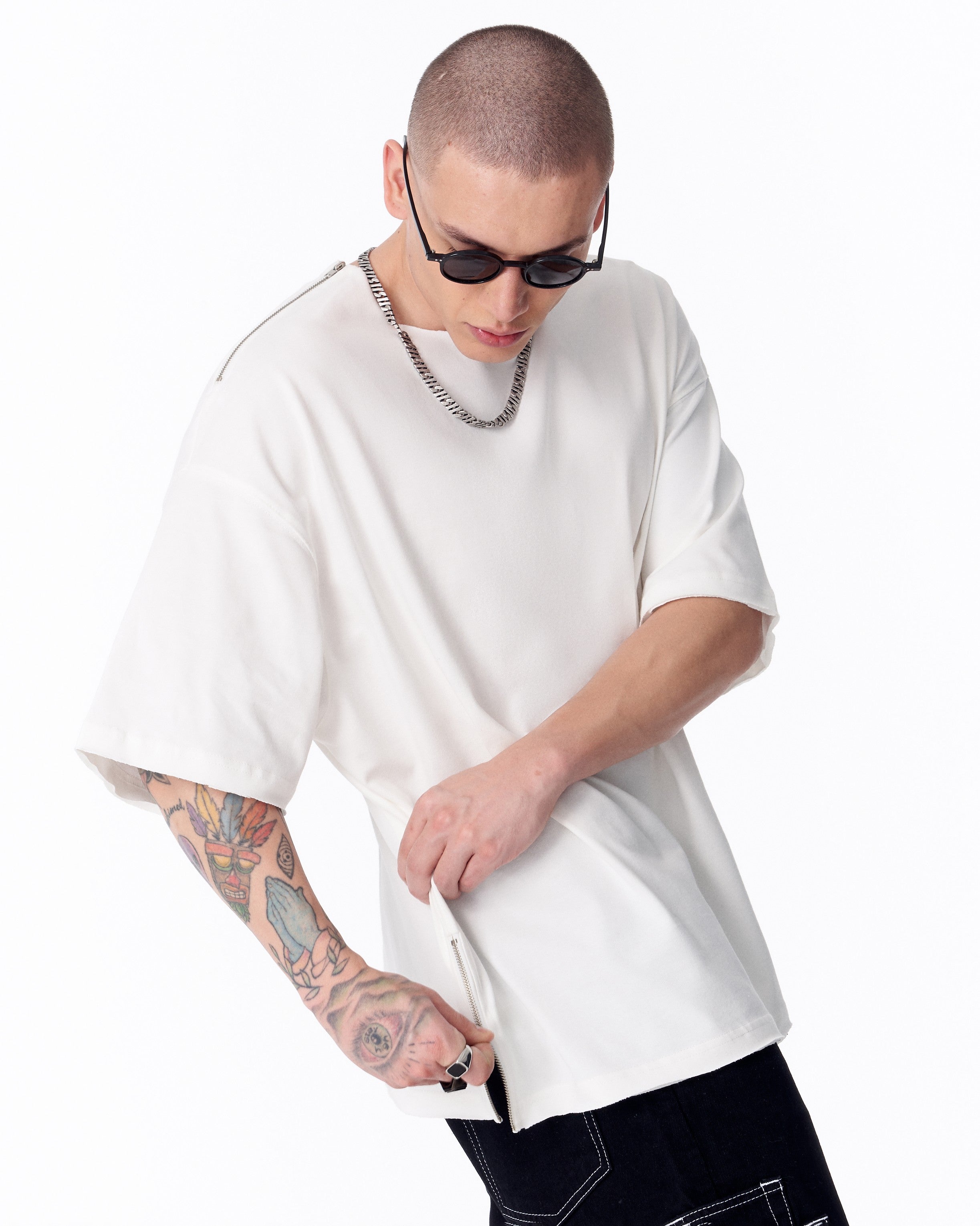 Zipper Angle Oversized White T-Shirt - Martin Valen