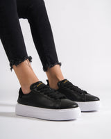 Bobe Sapatos Pretos para Mulher de Designer com Cinto de Camurça