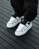 Bulky White Sneakers With Black Line and Tongue (4)