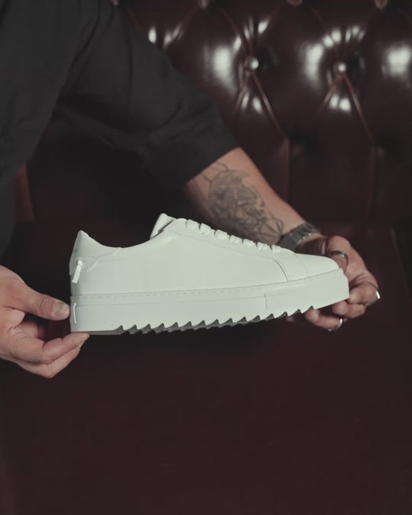 Men's Low Top Sneakers Shoes White